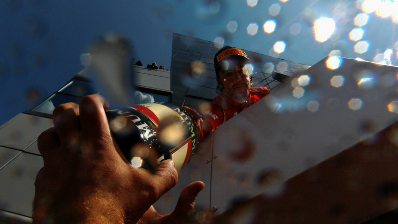 Illustration for article titled Pictures from the 2011 British Grand Prix
